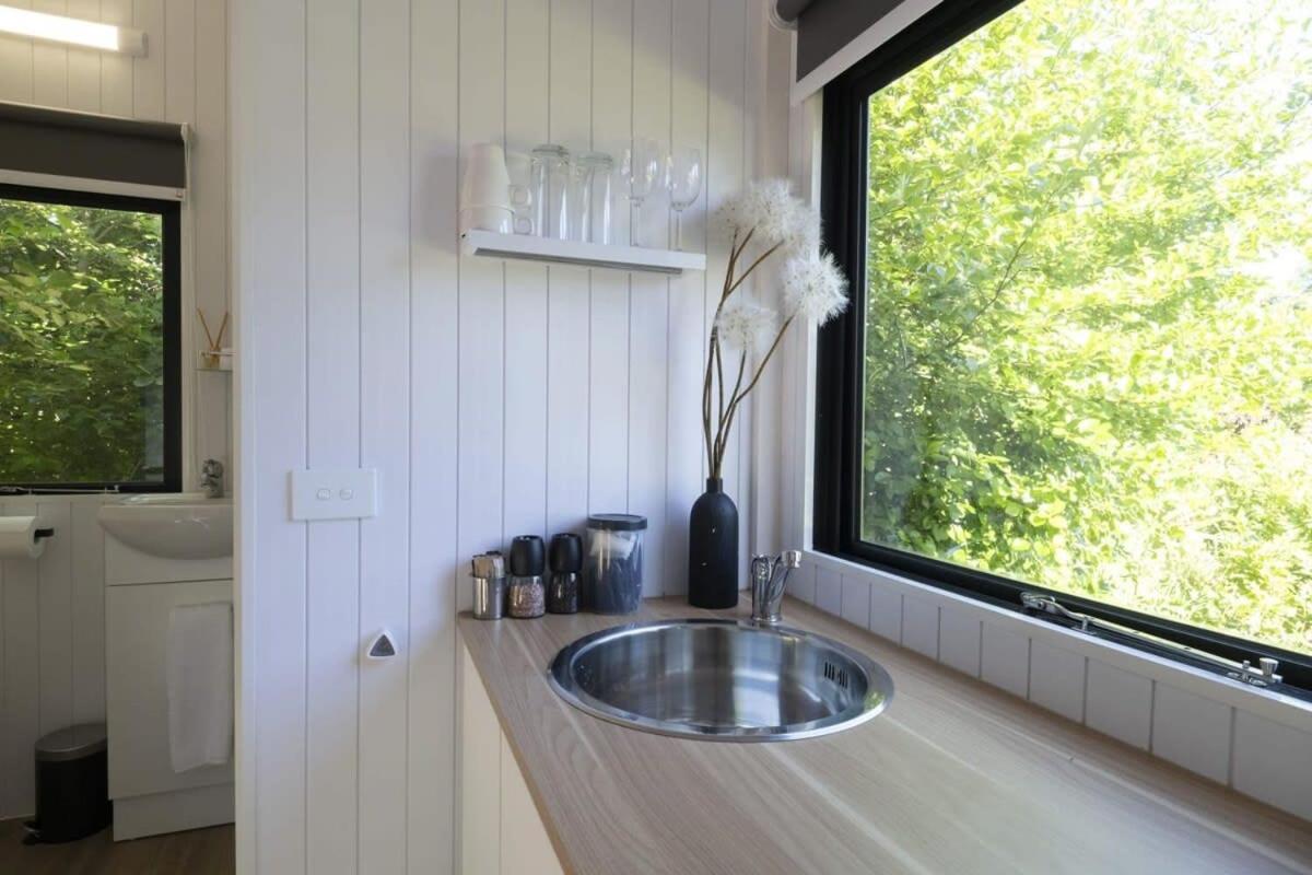 Tiny Away Benger Garden 2 By Tiny Away Villa Millers Flat ภายนอก รูปภาพ