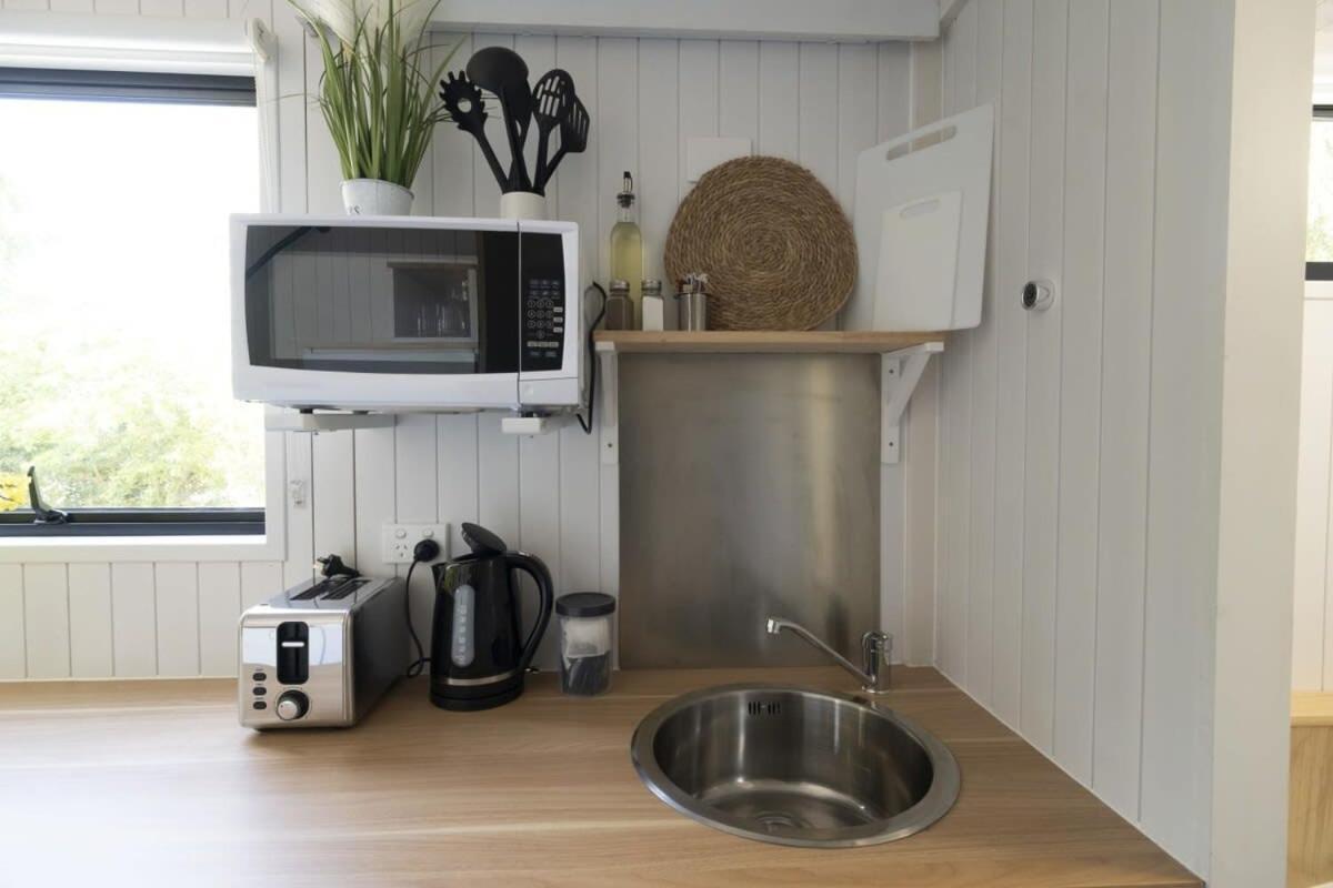 Tiny Away Benger Garden 2 By Tiny Away Villa Millers Flat ภายนอก รูปภาพ