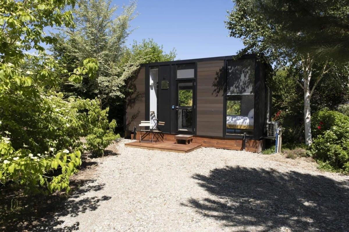 Tiny Away Benger Garden 2 By Tiny Away Villa Millers Flat ภายนอก รูปภาพ